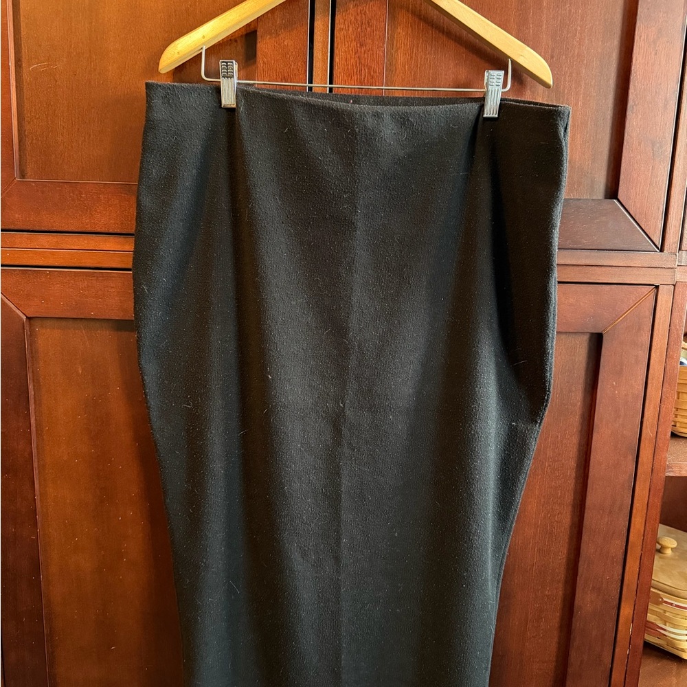 Unique Vintage Black Knit Pencil Skirt